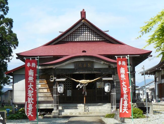 �~�����i����V�j