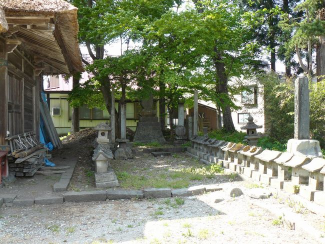 �~�����i����V�j