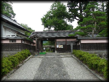 ���x�ĉƏZ��