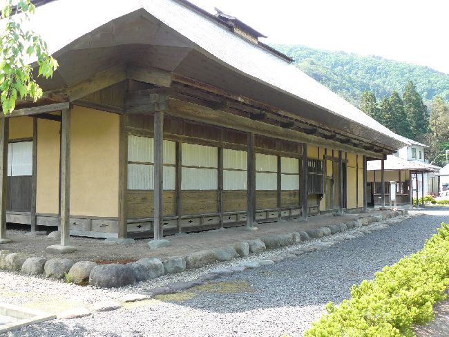 ��򉮁i���O��ƏZ��j