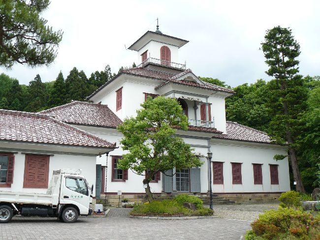 �������R�S����