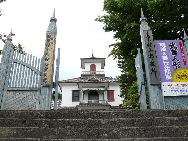 �������R�S����