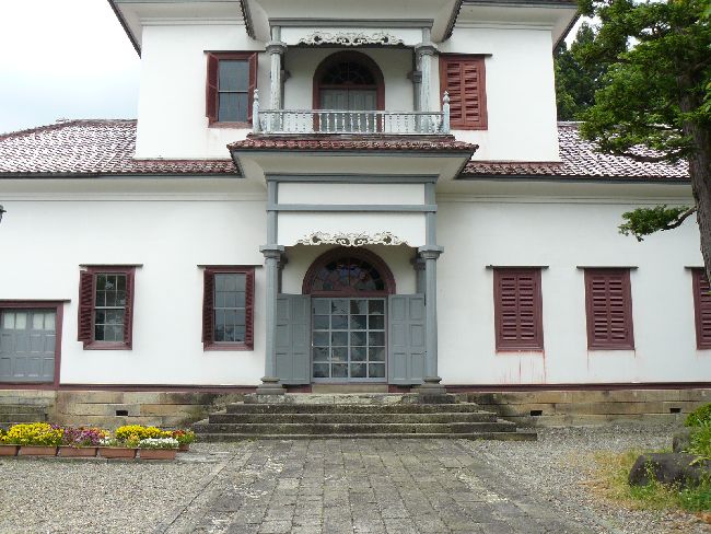 �������R�S����