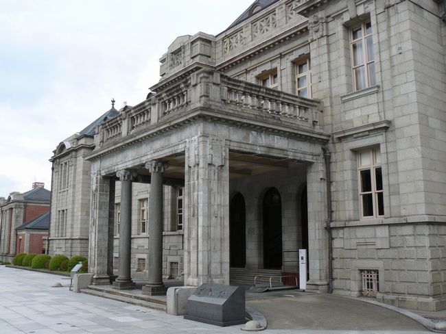 ���R�`������