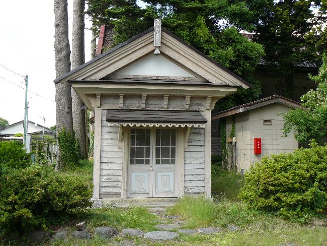 ���R�`�t�͊w�Z�{��