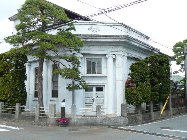 ���H�O��s����x�X