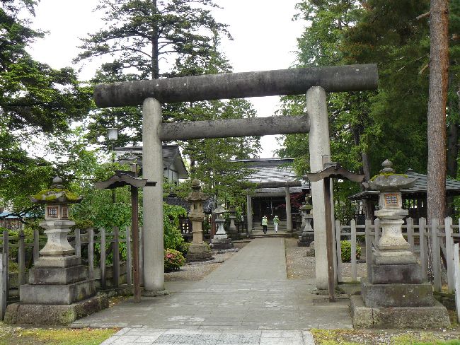 �����_��