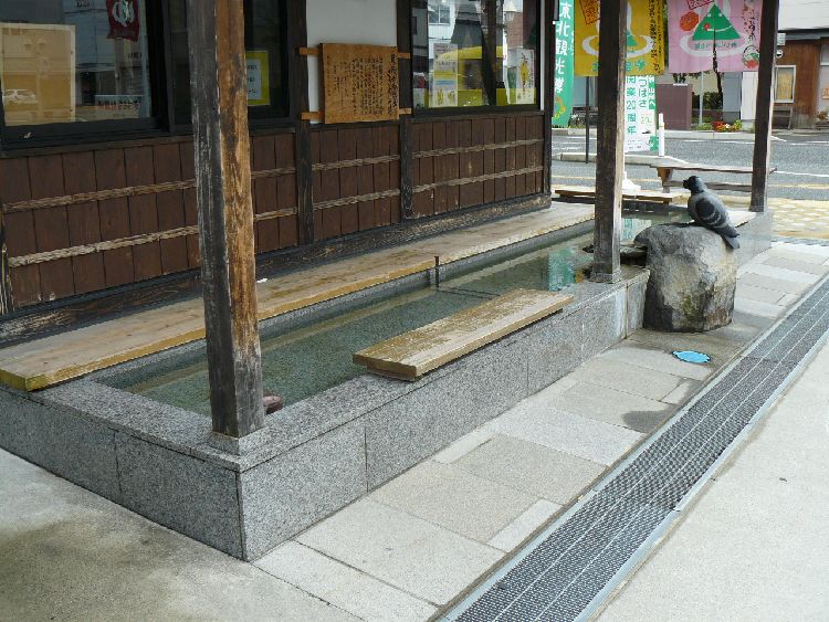 �ԓ�����E����X�i�R�`����z�s�j