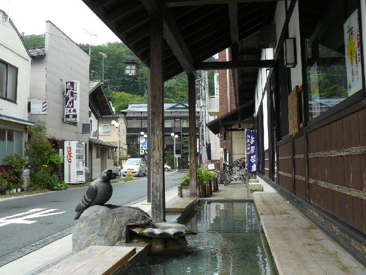 �ԓ�����E����X�i�R�`����z�s�j