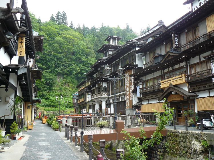 ��R����E����X�i�R�`�����ԑ�s�j