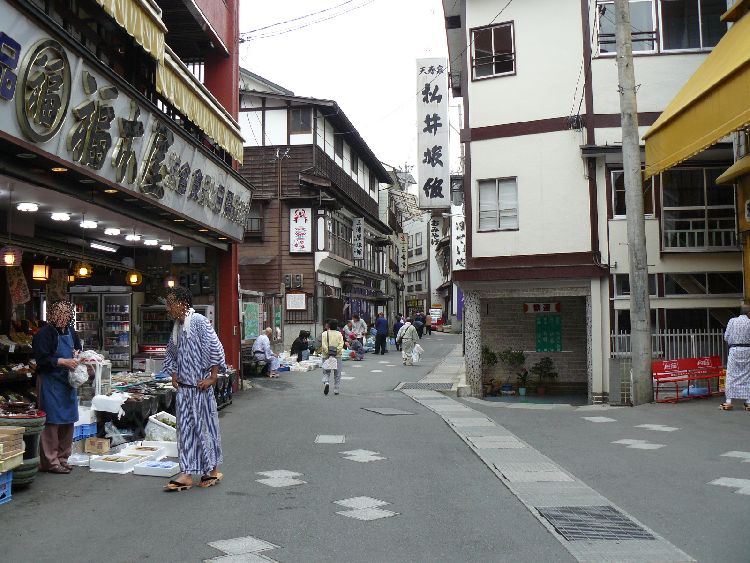 �I�܉���E����X�i�R�`���呠���j