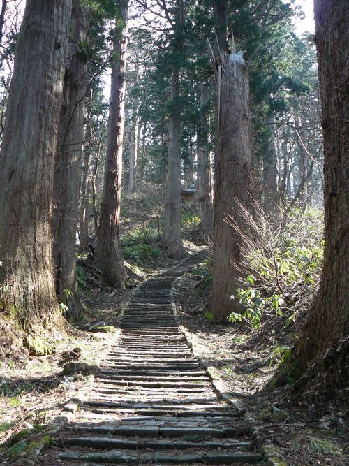 �Q���i�����؁E�o�H�O�R�_�Ёj