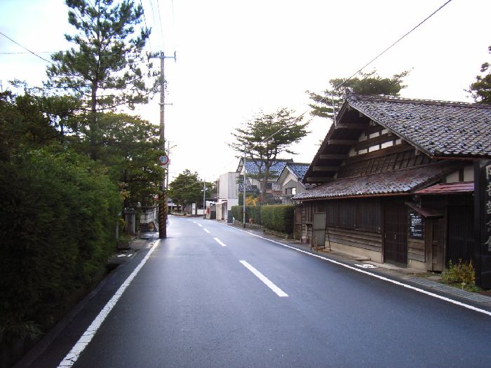 ���R���F������