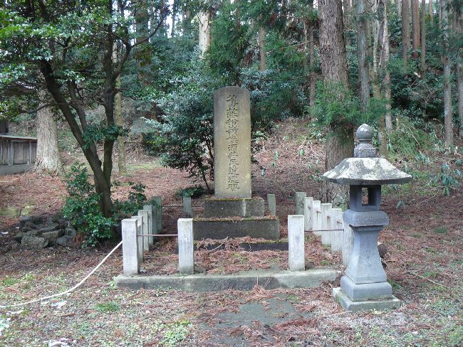 ���R�_��