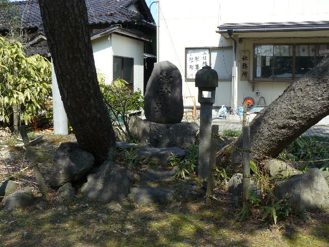 ����}�_��