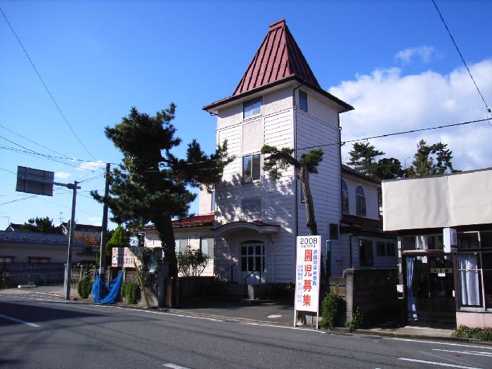 ���{����c��c����