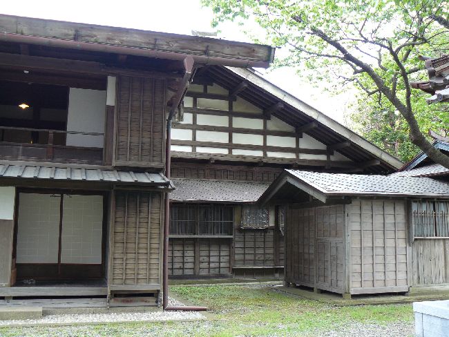 �����ԉƏZ��