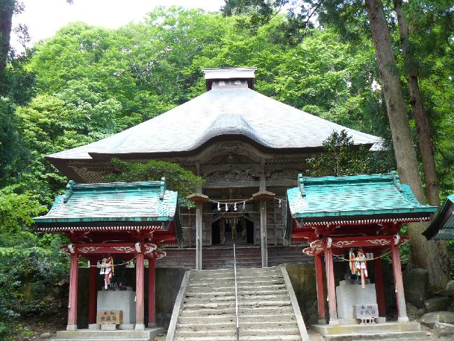 �����_��